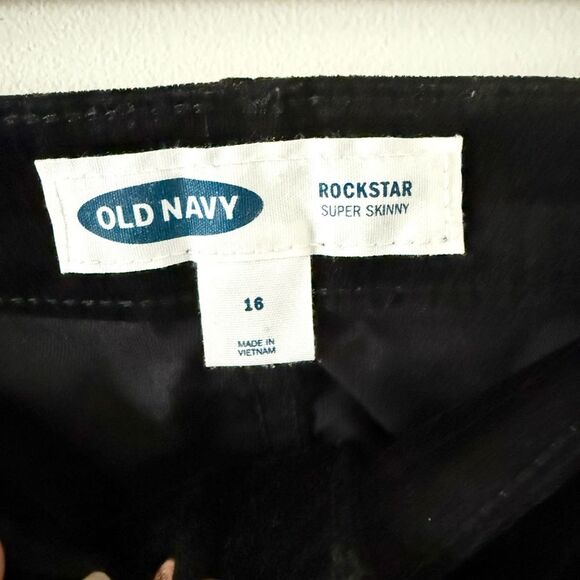 Old Navy Rockstar Super Skinny Velvet Pants in Black Size 16 - Picture 3 of 5